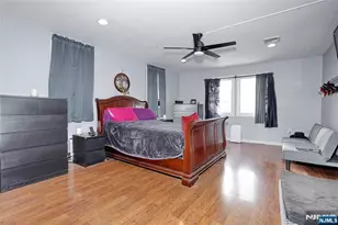 52 Rosedale Ave, Elmwood Park, NJ 07407 - Photo 16