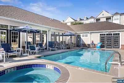 134 Cory Lane 134 #134, Elmwood Park, NJ 07407 - Photo 2