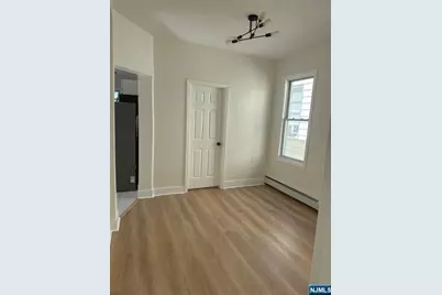 13 Spencer Place, Garfield, NJ 07026 - Photo 10