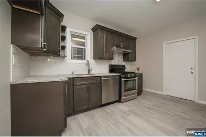 104 Cambridge Avenue, Garfield, NJ 07026 - Photo 4