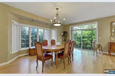 153 Ashley Place, Park Ridge, NJ 07656 - Photo 8