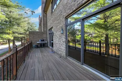 153 Ashley Place, Park Ridge, NJ 07656 - Photo 32