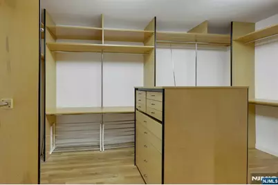 153 Ashley Place, Park Ridge, NJ 07656 - Photo 18