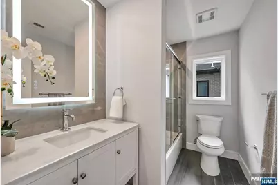 2449 Camner Street, Fort Lee, NJ 07024 - Photo 34