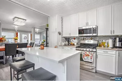 3-04 Bergen Avenue, Fair Lawn, NJ 07410 - Photo 2