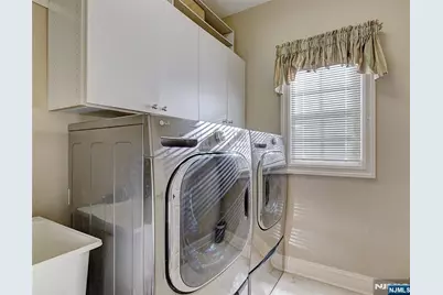 6 Norman Court, Livingston, NJ 07039 - Photo 22