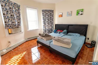 284 Summer Street, Passaic, NJ 07055 - Photo 20