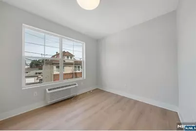 1 Center Street 308 #308, Clifton, NJ 07011 - Photo 8