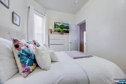 92 Bloomfield Avenue, Paterson, NJ 07503 - Photo 22