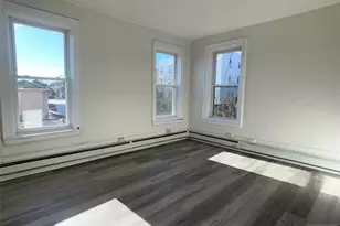 10 Hilliard Ave 4, Edgewater, NJ 07020 - Photo 1