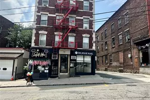 10 Hilliard Ave 4, Edgewater, NJ 07020 - Photo 2