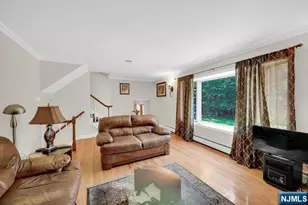 100 Lake St, Upper Saddle River, NJ 07458 - Photo 14