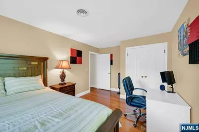 100 Lake Street, Upper Saddle River, NJ 07458 - Photo 28