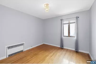 534 Kearney Avenue 1 #1, Cliffside Park, NJ 07010 - Photo 16