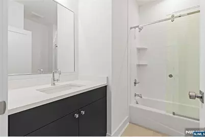 445 Ramapo Valley Road 3 #3, Oakland, NJ 07436 - Photo 8