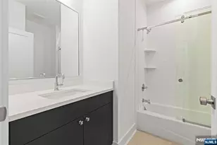 445 Ramapo Valley Road 3, Oakland, NJ 07436 - Photo 8