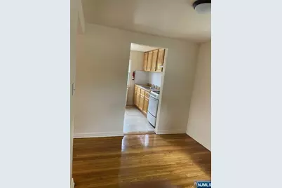 29 W Passaic Street, Maywood, NJ 07607 - Photo 8