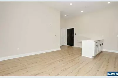 385 Passaic Avenue 4 #4, Lodi, NJ 07644 - Photo 6