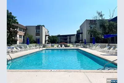 1111 River Road D5 #D5, Edgewater, NJ 07020 - Photo 6