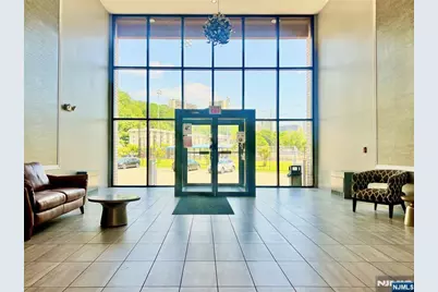 1111 River Road D5 #D5, Edgewater, NJ 07020 - Photo 4