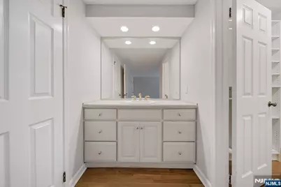 12 Sandburg Court, Mahwah, NJ 07430 - Photo 18