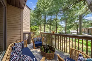 12 Sandburg Ct, Mahwah, NJ 07430 - Photo 10