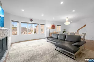 807 Edgewood Ln B, Fort Lee, NJ 07024 - Photo 8