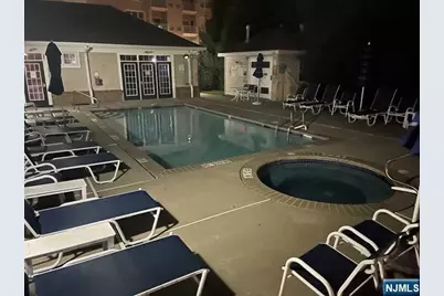 132 Cory Lane 132 #132, Elmwood Park, NJ 07407 - Photo 24