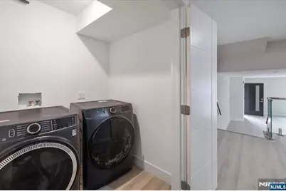 526 64th Street 2 #2, West New York, NJ 07093 - Photo 16