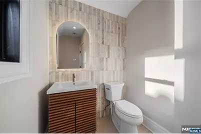 475 Morse Avenue, Ridgefield, NJ 07657 - Photo 10