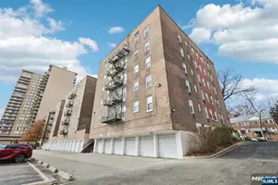 2160 Center Ave 5N, Fort Lee, NJ 07024 - Photo 26