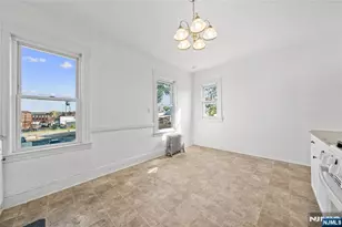 21 Walnut Street 2, Clifton, NJ 07013 - Photo 4