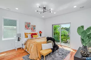 85 Myrtle Ave, Jersey City, NJ 07305 - Photo 6