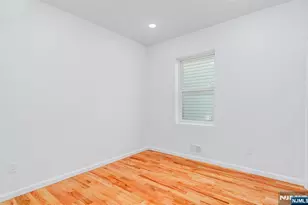 85 Myrtle Ave 1, Jersey City, NJ 07305 - Photo 14