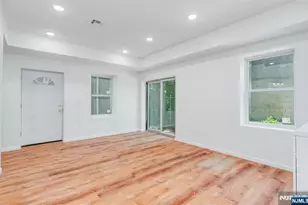85 Myrtle Ave 1, Jersey City, NJ 07305 - Photo 12
