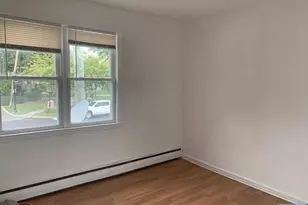 44 Central Ave, Midland Park, NJ 07432 - Photo 2