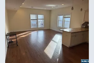 600 Frank E Rodgers 3 #3, Harrison, NJ 07029 - Photo 2