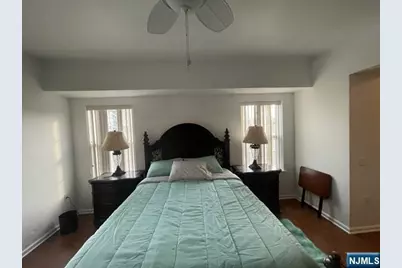 132 Cory Lane 132 #132, Elmwood Park, NJ 07407 - Photo 12