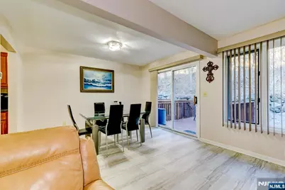 6 Hanson Place 6 #6, Wayne, NJ 07470 - Photo 10