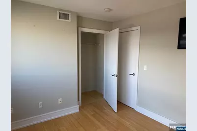 310 Cliff Lane 4E #4E, Cliffside Park, NJ 07010 - Photo 30