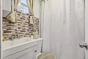 31 Dover St, Paterson, NJ 07501 - Photo 8