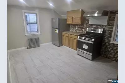 2 James Court 2 #2, Lodi, NJ 07644 - Photo 4