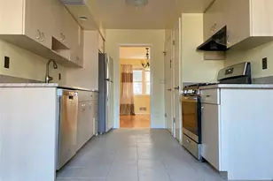 32 Davenport Ave, Tenafly, NJ 07670 - Photo 4