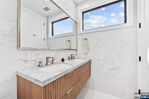 146 Sherman Ave 3, Jersey City, NJ 07307 - Photo 20