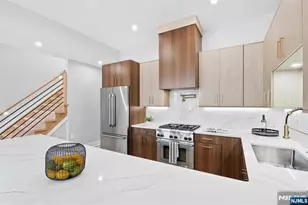 146 Sherman Ave 3, Jersey City, NJ 07307 - Photo 12