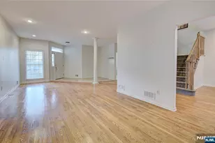 3 Champion Blvd, Livingston, NJ 07039 - Photo 4