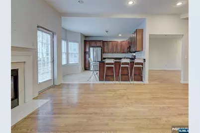 3 Champion Boulevard, Livingston, NJ 07039 - Photo 6