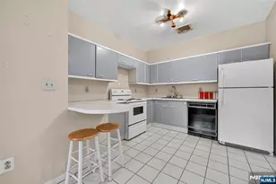 75 Liberty Ave B17, Jersey City, NJ 07306 - Photo 6