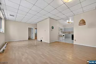 75 Liberty Ave B17, Jersey City, NJ 07306 - Photo 4