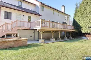 602 Mill Run, Paramus, NJ 07652 - Photo 42